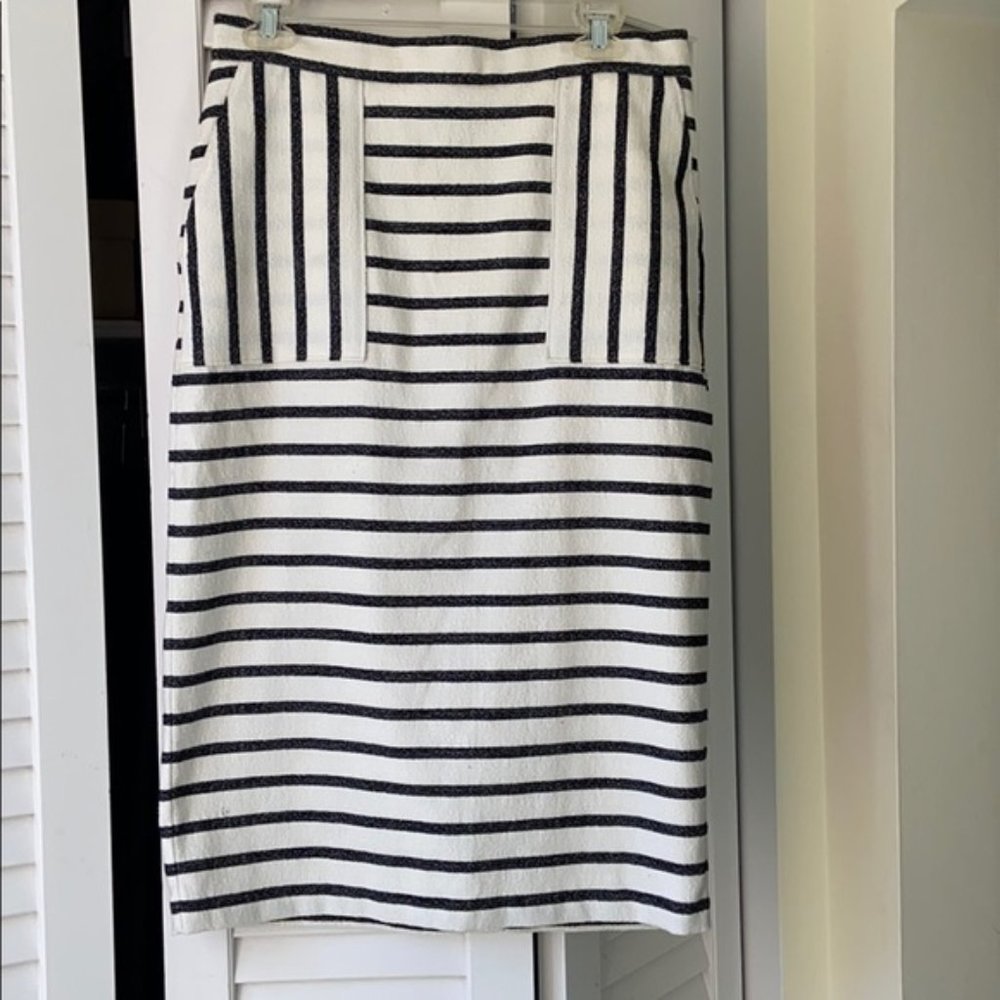 Eva Mendes Blouse and Midi Skirt - sz 6